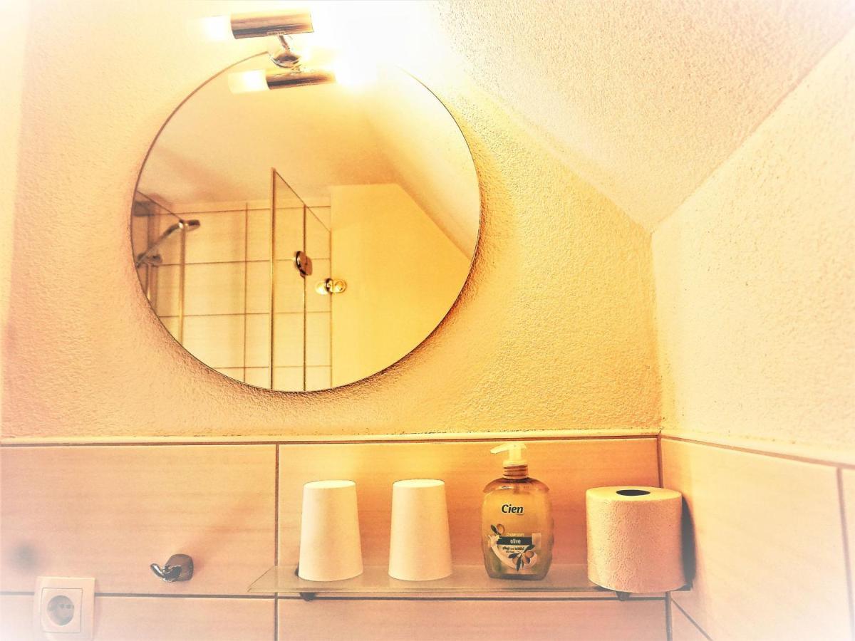 Pension Ins Fischernetz - Maentele Hotel Меерсбург Екстериор снимка