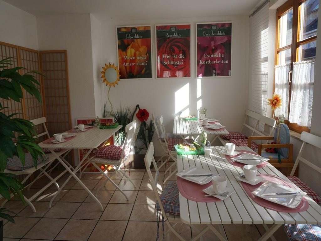 Pension Ins Fischernetz - Maentele Hotel Меерсбург Екстериор снимка
